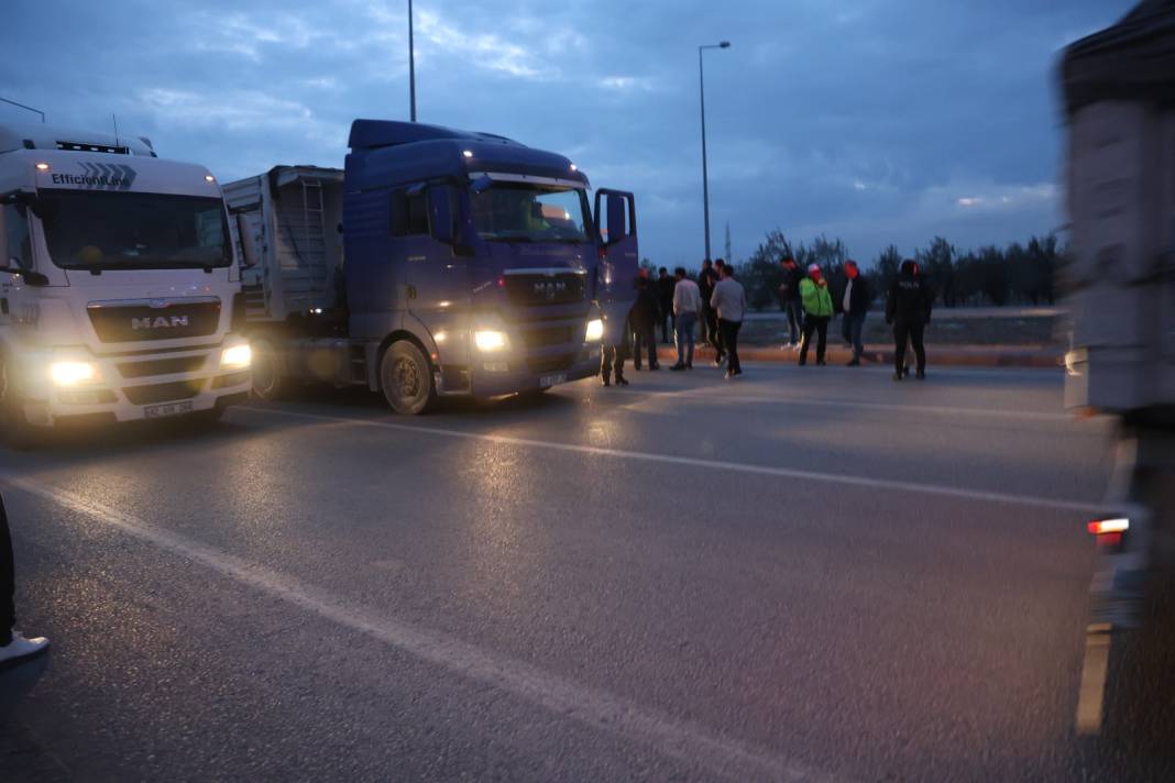 2 TIR sürücüsü Konya’da onlarca polisi peşine taktı 4